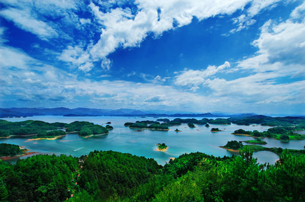 千岛湖及新安江上游流域水资源与生态